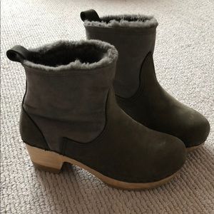 No. 6 shearling lined clog boot.